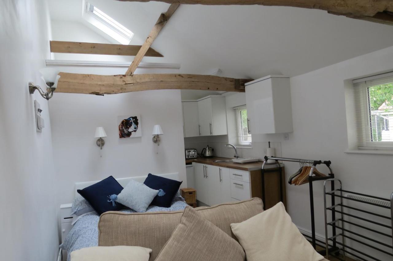 The Old Stables, Whitehall Farmhouse, Oakington CBG Esterno foto